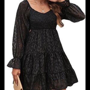 Women’s Leopard Appliqué Flounce Long Sleeve Black Tiered Mini Dress EUC